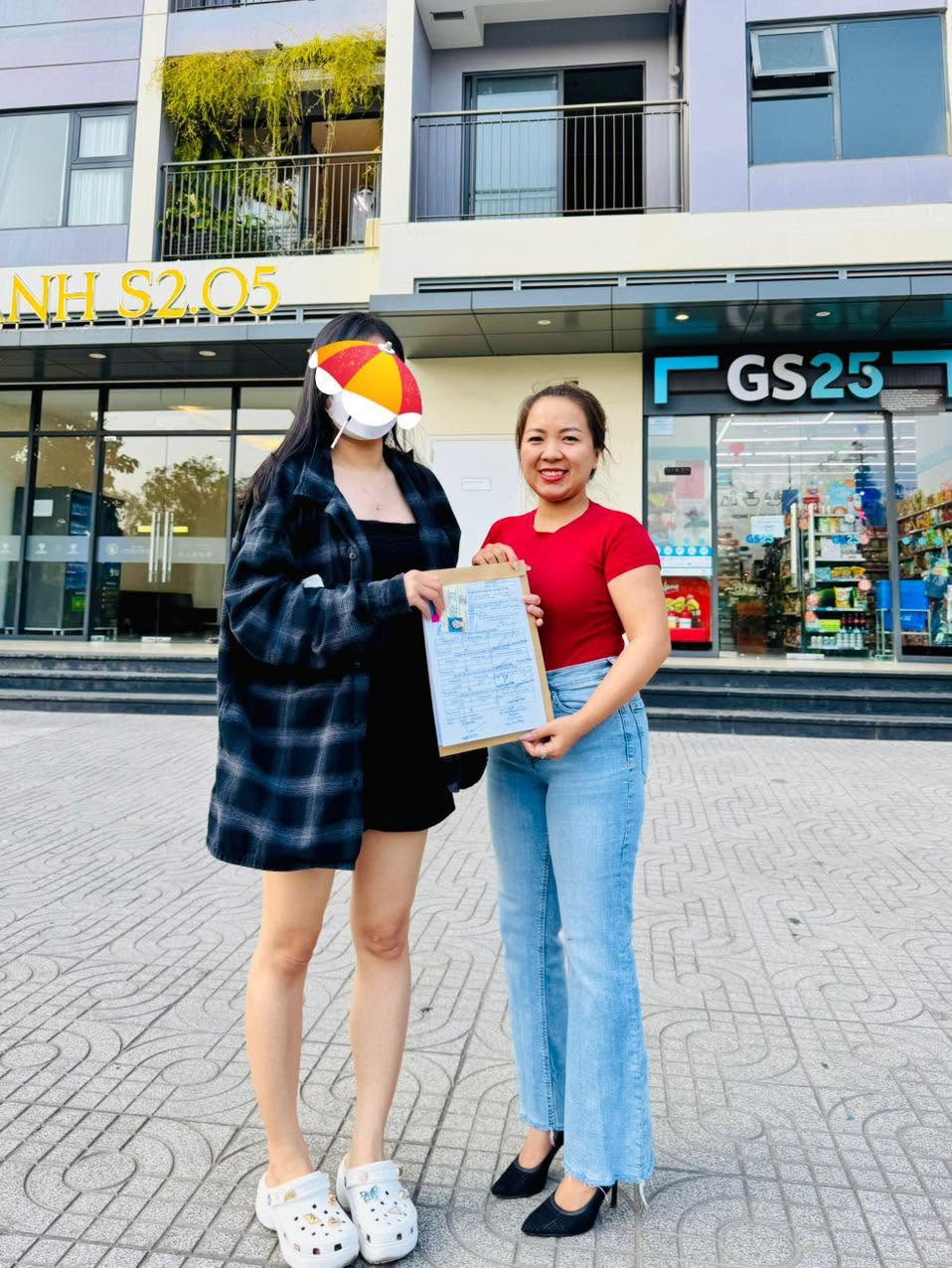 Kéo thả ảnh sân tập / lớp học